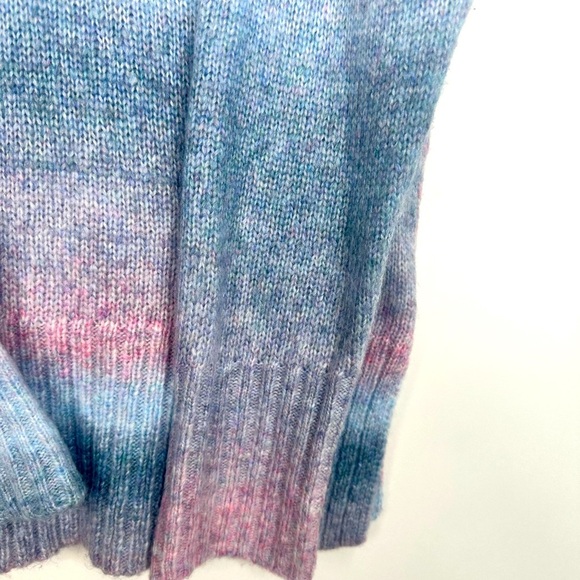 a.n.a‎ Women's Size L Long Sleeve V-Neck Color Block Chain Knit Sweater - Picture 11 of 15